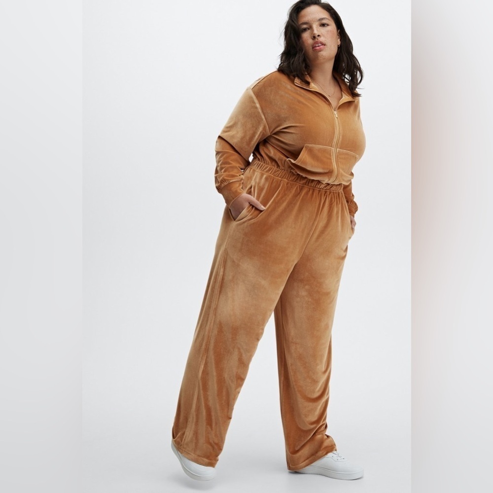 Fabletics Velour Zip-Up Wide Leg Onesie NWT XXL